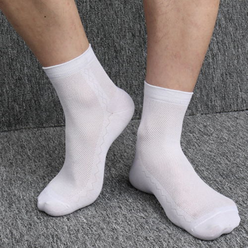 春夏必備 男士中筒網(wǎng)眼薄襪，運動吸汗防臭舒適之選